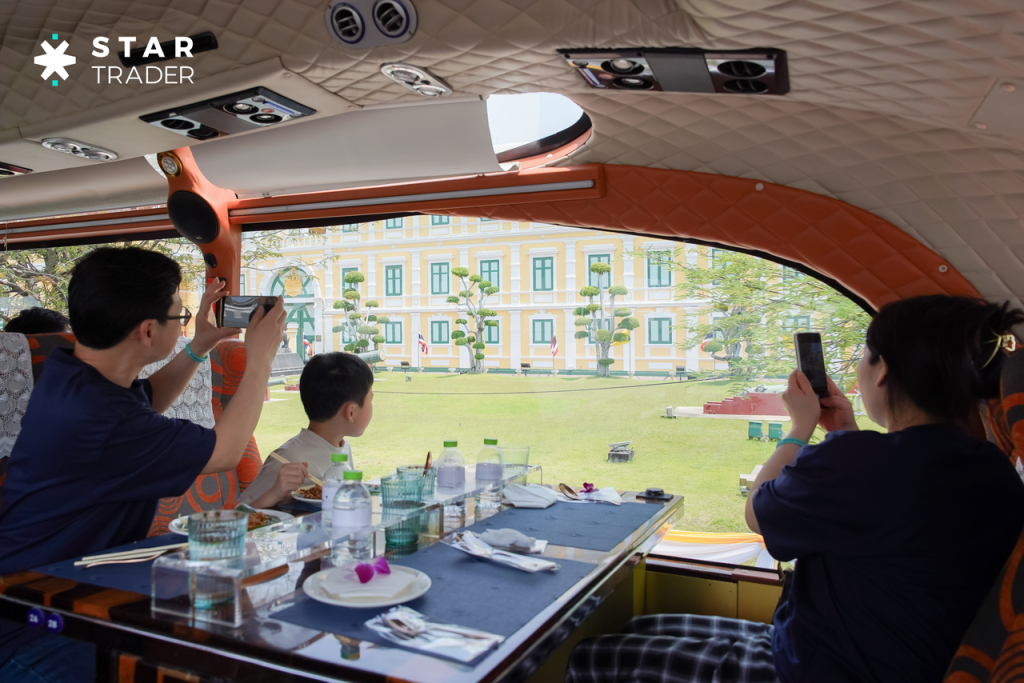 STARTRADER’s guests had the opportunity to experience Thailand’s renowned hospitality and cultural heritage. Photo 3